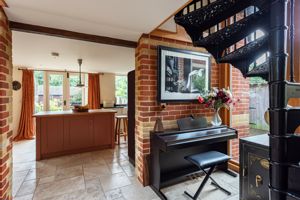 Photo 21- click for photo gallery